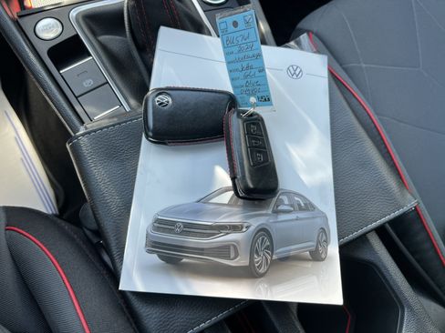 Used 2024 Volkswagen Jetta GLI 40th Anniversary Edition FWD image 23