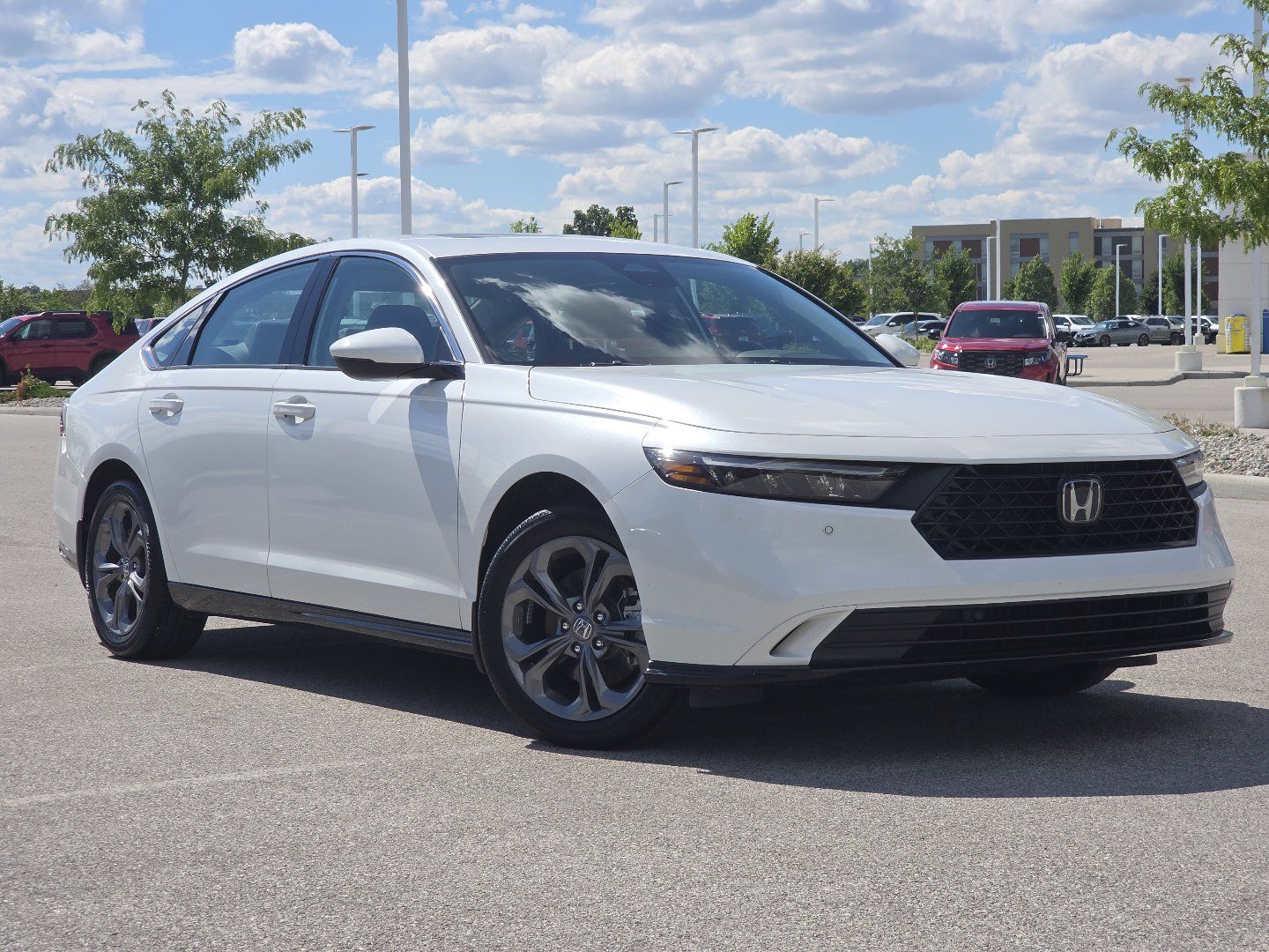 Certified 2024 Honda Accord EX-L image 2
