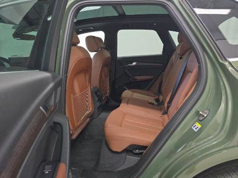 Used 2023 Audi Q5 2.0T Premium w/ Convenience Package AWD/4WD image 8