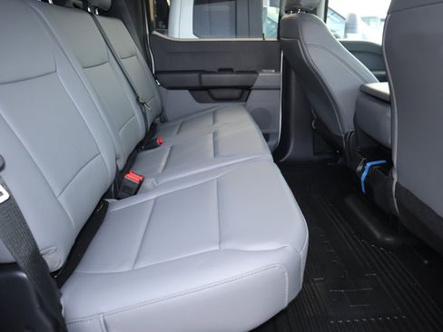 New 2026 Ford F550 4x4 Crew Cab image 16