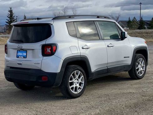 Certified 2019 Jeep Renegade Latitude image 8
