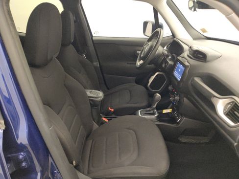 Used 2021 Jeep Renegade Latitude FWD image 21