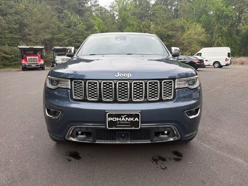 Used 2020 Jeep Grand Cherokee Overland AWD/4WD image 4