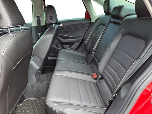 Used 2022 Volkswagen Jetta SE w/ Panoramic Sunroof Package FWD image 20
