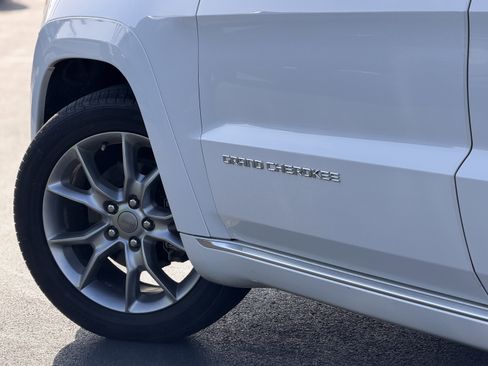 Used 2015 Jeep Grand Cherokee Summit w/ Platinum Series Group AWD/4WD image 7