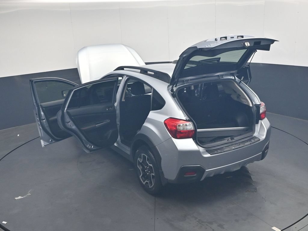Used 2017 Subaru Crosstrek 2.0i Premium AWD/4WD image 40