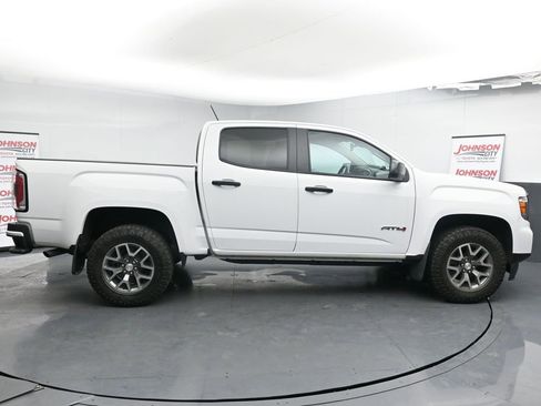 Used 2022 GMC Canyon AT4 w/ Trailering Package image 9