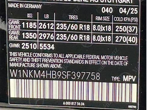 Certified 2025 Mercedes-Benz GLC 300 4MATIC image 34