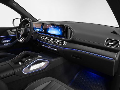 Used 2025 Mercedes-Benz GLE 63 AMG S image 33