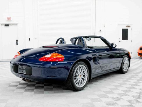 Used 2001 Porsche Boxster RWD image 8