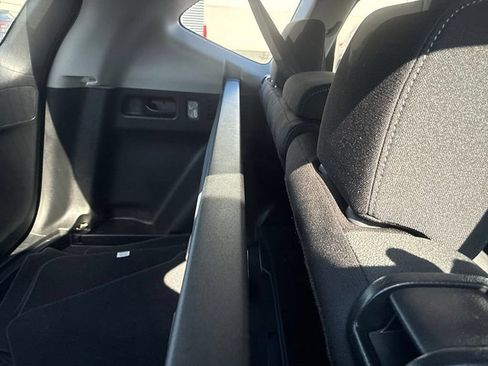 Used 2022 Honda CR-V EX image 25