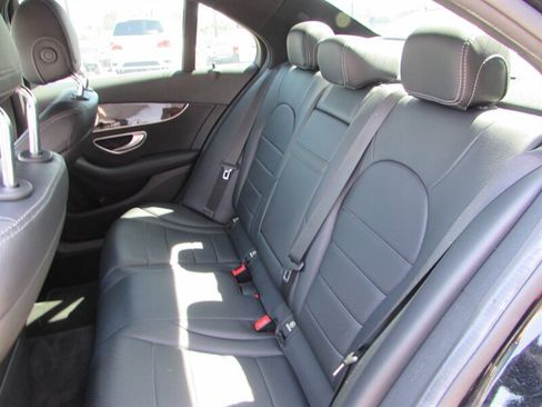 Used 2018 Mercedes-Benz C 300 Sedan image 30