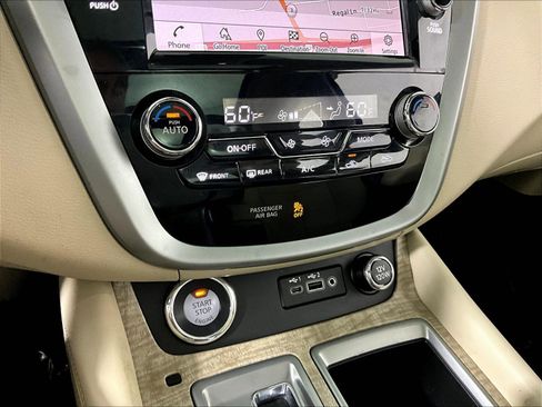 Certified 2020 Nissan Murano SL w/ Moonroof Package AWD/4WD image 15