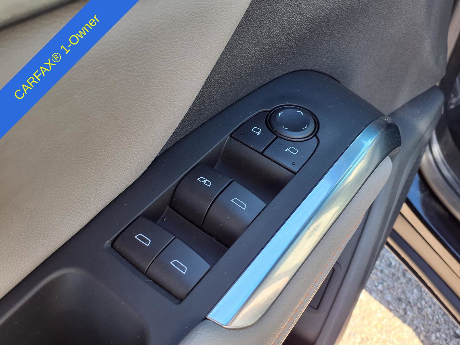 Used 2026 Chevrolet Traverse LT w/ Driver Confidence Package FWD image 15