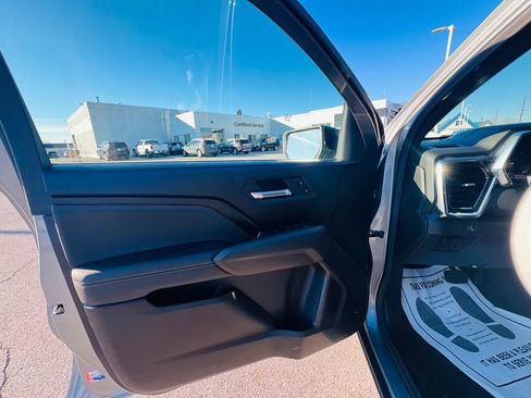 New 2026 GMC Canyon Elevation w/ Convenience Package image 17