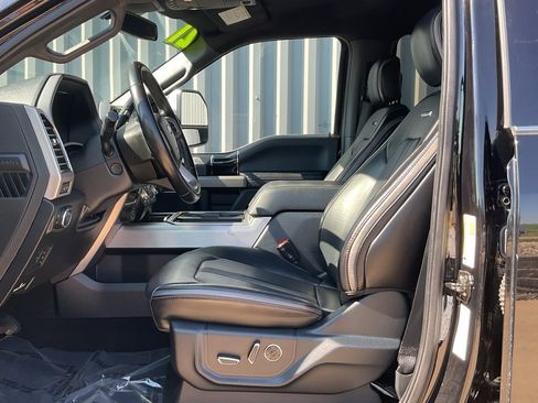 Used 2021 Ford F350 Platinum w/ Tremor Off-Road Package image 9