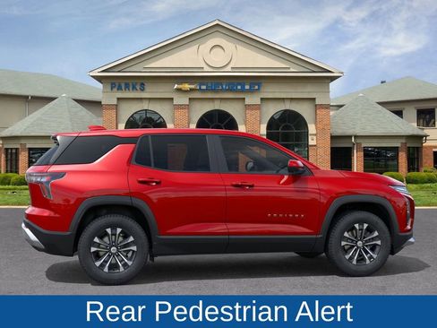 New 2026 Chevrolet Equinox LT w/ Safety and Technology Package image 6