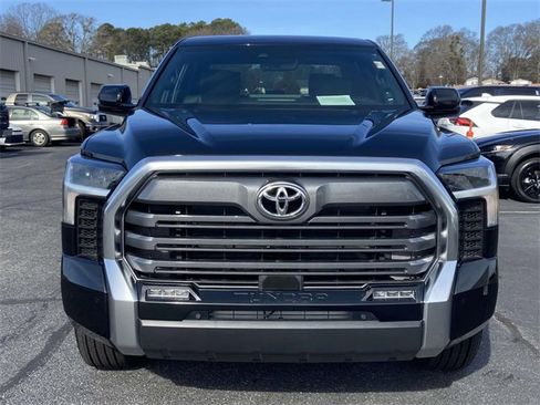 Used 2025 Toyota Tundra Limited image 8