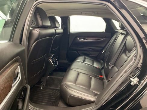 Used 2018 Cadillac XTS Luxury image 18