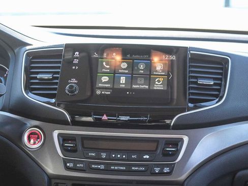 Used 2022 Honda Pilot Special Edition image 13