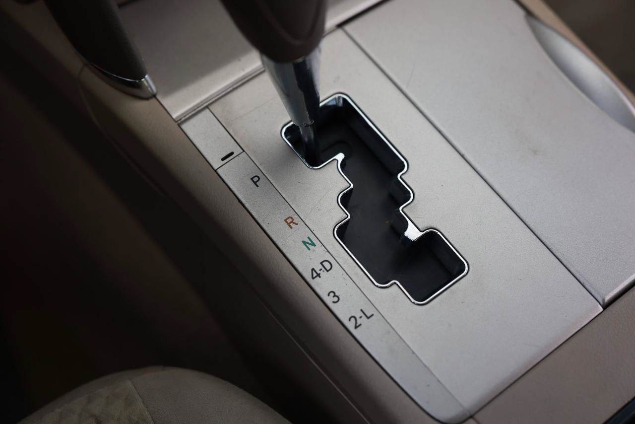 Used 2007 Toyota Camry LE FWD image 36
