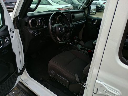 Used 2022 Jeep Wrangler Unlimited Sport image 10