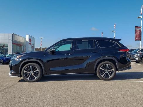 Used 2022 Toyota Highlander XSE image 8