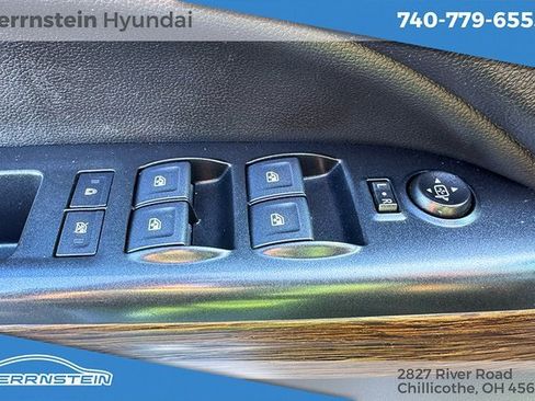 Used 2019 GMC Canyon Denali image 17