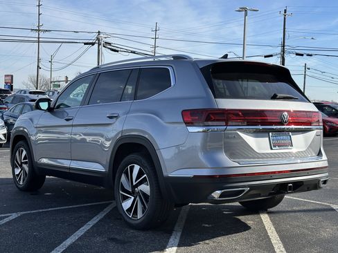 New 2026 Volkswagen Atlas SEL image 5