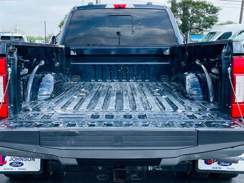 Used 2022 Ford F350 King Ranch w/ King Ranch Ultimate Package AWD/4WD image 39