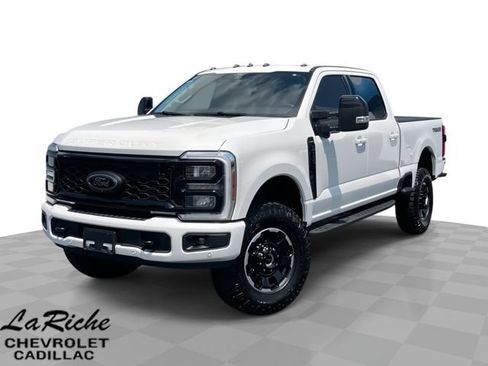 Used 2026 Ford F250 Lariat w/ Tremor Off-Road Package AWD/4WD image 1