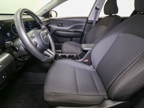 Used 2025 Hyundai Kona SEL AWD/4WD image 43