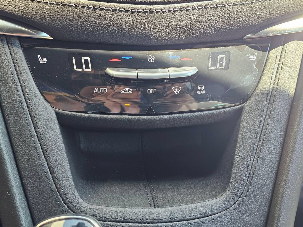 New 2026 Cadillac XT5 Luxury AWD/4WD image 30