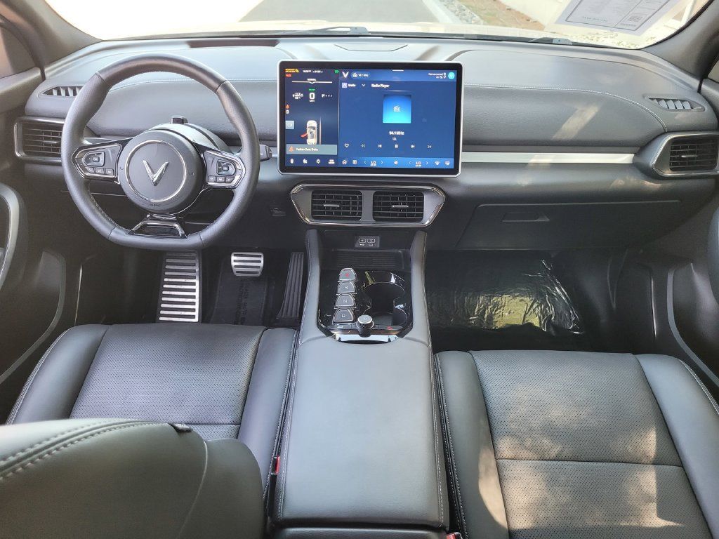 Used 2023 VinFast VF 8 Plus AWD/4WD image 18