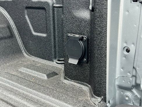 New 2026 GMC Sierra 1500 AT4 w/ AT4 Premium Package image 9