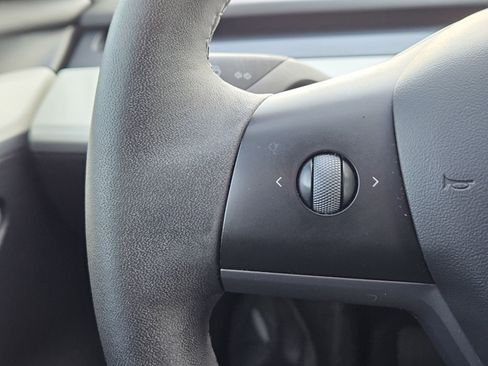 Used 2022 Tesla Model 3 Long Range image 19