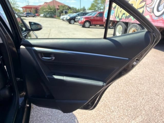 Used 2015 Toyota Corolla S FWD image 26