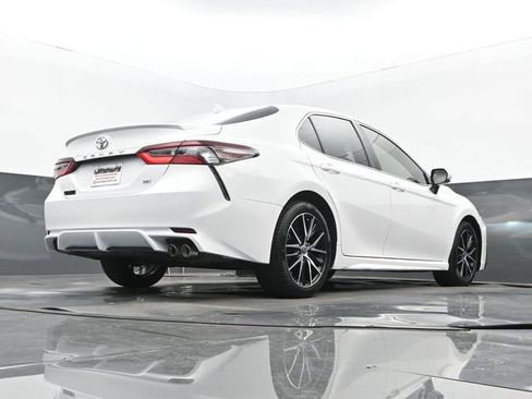 Used 2023 Toyota Camry SE image 27