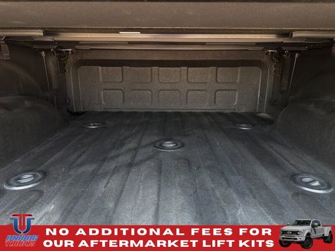 Used 2018 RAM 3500 Big Horn w/ Sport Appearance Group AWD/4WD image 10