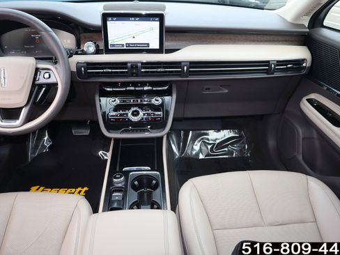 Used 2022 Lincoln Corsair Reserve w/ Equipment Group 201A image 15