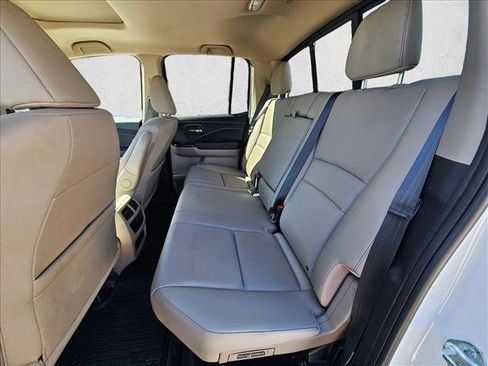 Used 2021 Honda Ridgeline RTL image 12