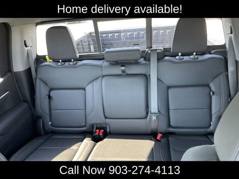 New 2026 GMC Sierra 1500 SLT image 34