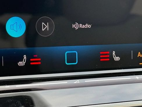 New 2026 Volkswagen Tiguan SE R-Line AWD/4WD image 23