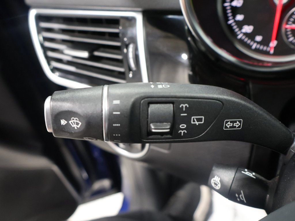 Used 2018 Mercedes-Benz GLE 350 4MATIC image 38