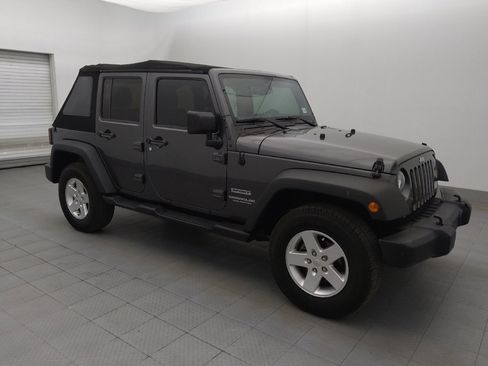 Used 2017 Jeep Wrangler Unlimited Sport w/ Quick Order Package 24S image 11