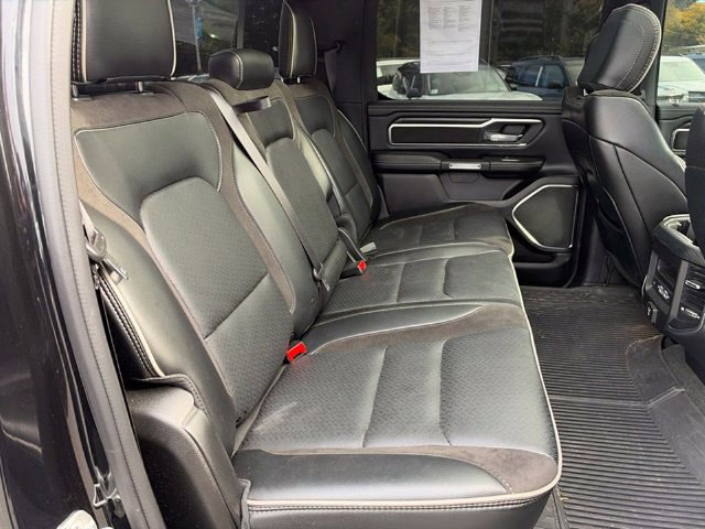 Used 2024 RAM 1500 Laramie AWD/4WD image 15