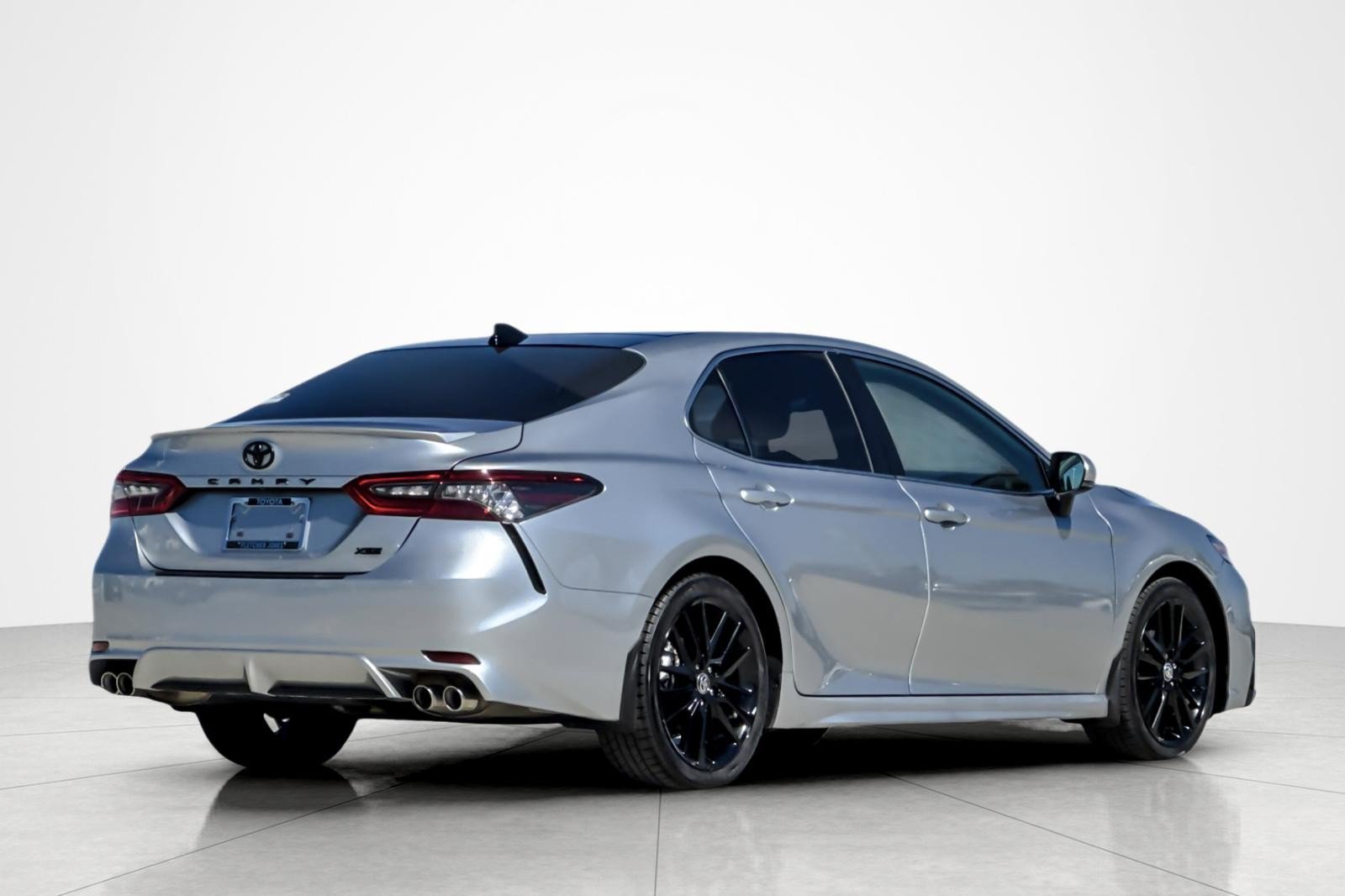 Certified 2023 Toyota Camry XSE FWD image 5