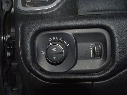 Used 2020 RAM 1500 Big Horn image 13