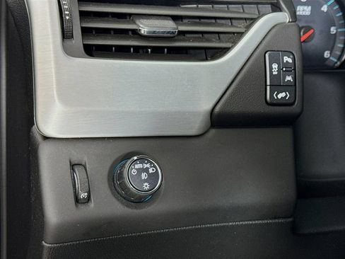 Used 2018 GMC Yukon SLT RWD image 11