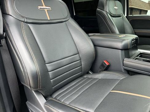 Used 2024 Ford F250 Platinum image 29